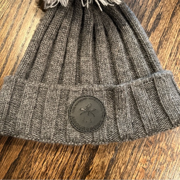Beanie - Picture 5 of 7